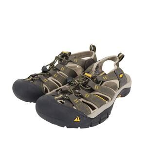 Keen Men's Newport H2 Original Hybrid Hiking Sandal In Raven Aluminum Size 8